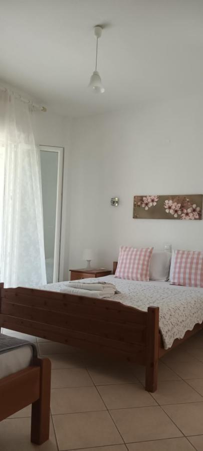 Akrogiali Apartments Paralía Skotínis Esterno foto